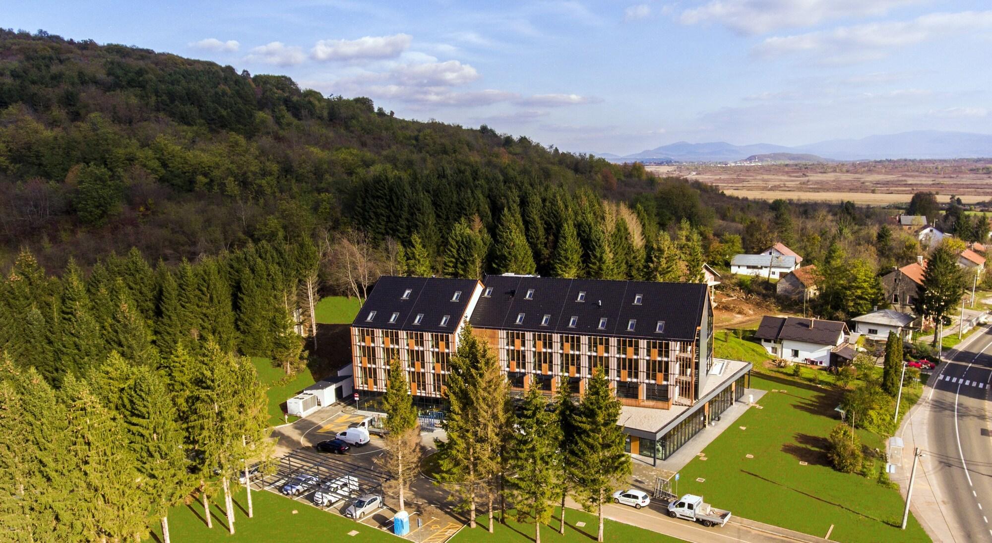Hotel Lyra Plitvice 4*
